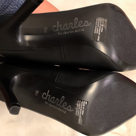 SOLD! NIB! Charles David Page Boot - Picture 3 of 5